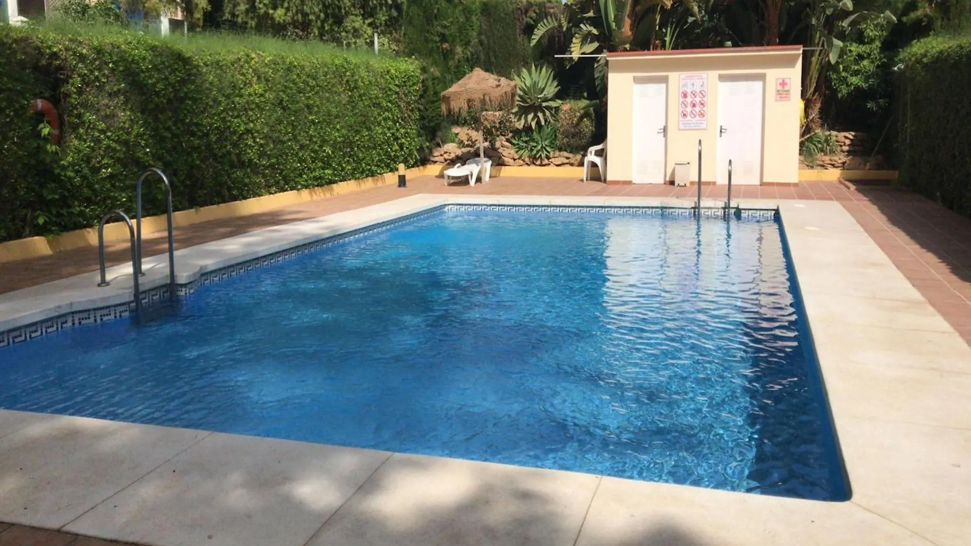 Apartment Hispanidad With Pool - Happy Rentals Fuengirola 0*,