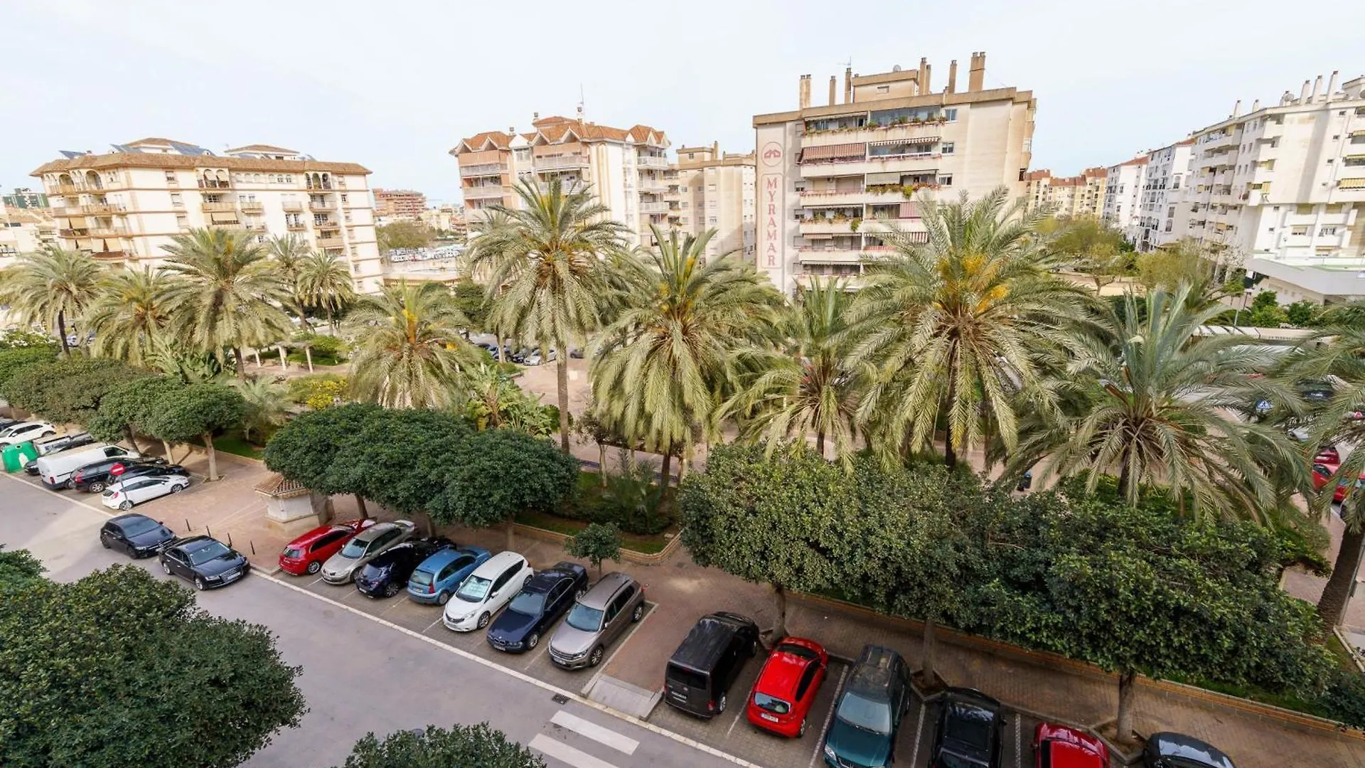 Apartment Hispanidad With Pool - Happy Rentals Fuengirola 0*,  Spain